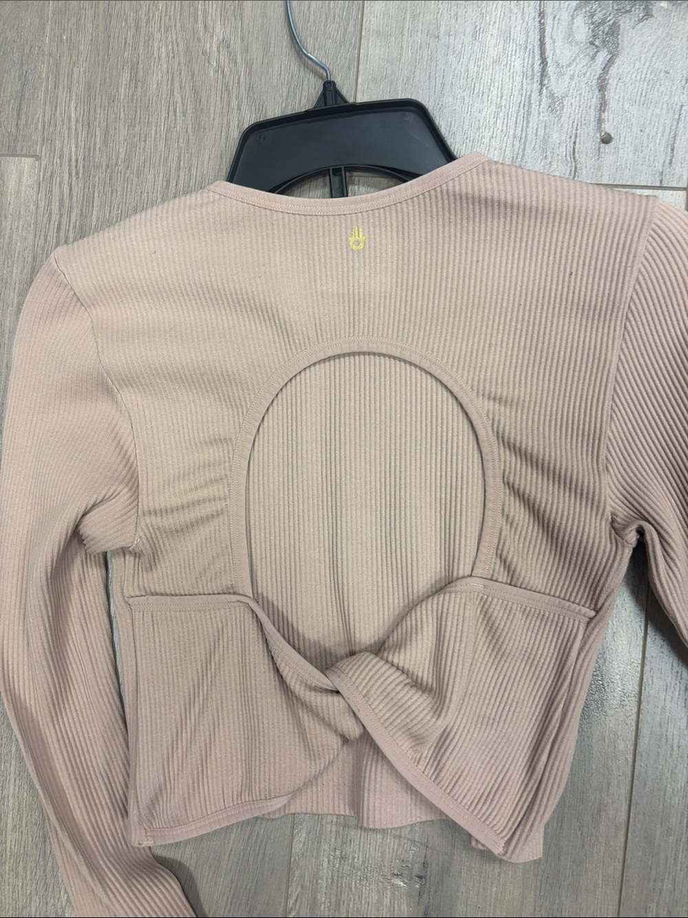Spiritual Gangster Ribbed Long-Sleeve Crop Top - Picture 6 of 9